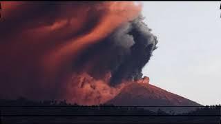 Bukannya Takut Wisatawan Ini Justru Senang Tinggal di Bali saat Erupsi Gunung Agung Mengapa