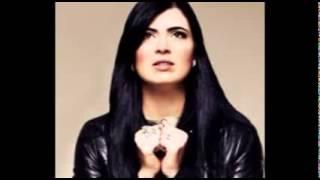 Fernanda Brum  Cantora  revela terrivel profecia para o Brasil em 2015