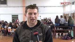 SPORT JE VAŽAN ZA ODRASTANJE DJECE ISTAKAO NEMANJA MAJDOV NA JAVNOM ČASU U OŠ MOKRO 3.12.2022.