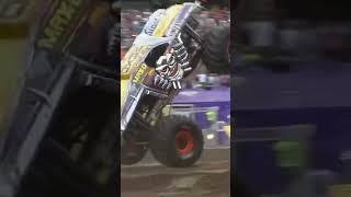 INSANE FRONT FLIPS #shorts #MonsterJam #MonsterTruck #MonsterJamShorts #MaxD #Insane #Viral #wow