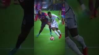 ARAUJO vs VINICIUS #football #short #shorts #battle #epic #viral #vinicius #araujo #amazing