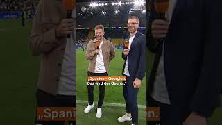 Die Fans feiern die ZDF-Experten im Stadion   sportstudio  #shorts