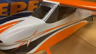 Der ultimative Trainingsflieger? Unboxing des Pilot RC Skywolf V2 88