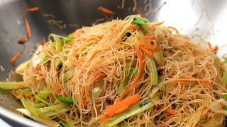 VEGAN RICE NOODLES 