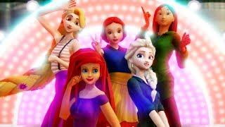 Disney princesses dancing and singing  Capricious Mercy  MMD