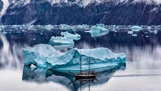 Sailing in East Greenland with the mast oak ship Donna Wood