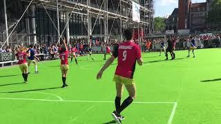 Discofoot  le sport très drôle qui mêle danse et football 