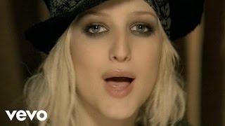 Ashlee Simpson - L.O.V.E.