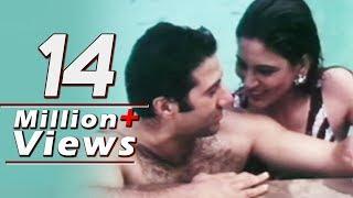 Sunny Deol & Archana Puransingh in pool  Aag Ka Gola - Bollywood Scene 311