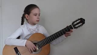 Испанский танец.  Гитара.  Дети играют.  Girl playing guitar.