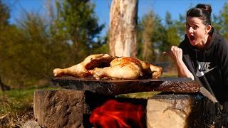 How to cook crispy chicken in an earthen oven outdoors