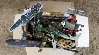 Box of toys Diecast military vehicles Best Diecast collection