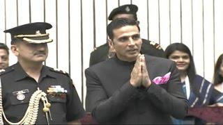 64th national awards Akshay Kumar receives best actor award for ‘Rustom’