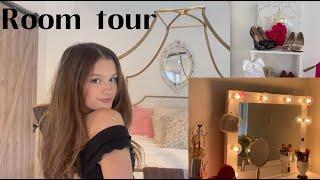 I caved...ROOM TOUR  Hayley LeBlanc 