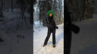 Tuesday Vibes What do you think about my green hat? Let me know#blackstyle #brightcolors #snow #