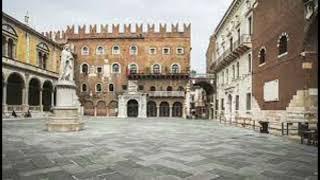 PIAZZA DEI SIGNORI