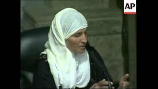 Kurdish witness asks Saddam what crimes slain women and chidlren committed