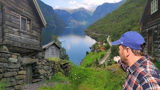 Showing You An Old Norwegian Village