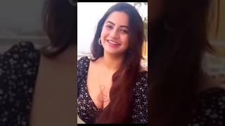 Meera Deosthale Hot Cleavage #shorts #meeradeosthale #youtubeshorts #short #navel #cleavage #ytviral