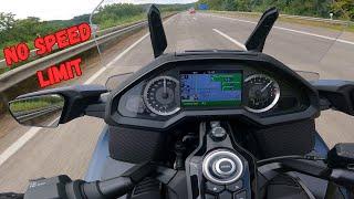 Honda Goldwing na Autobahn Sem Limite de Velocidade