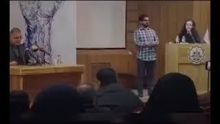 یکی از دانشجویان دانشگاه شریف که در سخنرانی علیرضا زاکانی، شهردار تهران