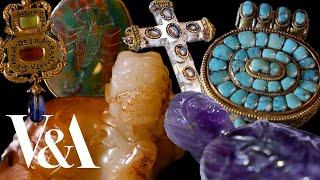 A brief history of powerful gemstone amulets  V&A