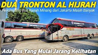 DUA BUS TRONTON AL HIJRAH  ADA YANG MULAI JARANG TERLIHAT DI TERMINAL KAMPUNG RAMBUTAN JAKARTA