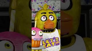 Chica meets Withered Chica FNAFBlender #fnaf #shorts #chicachicken