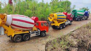 Woow Mobil Truk Tronton Molen Cor Mixer Beton Ngecor Jalan Melewati Jalan Lumpur dan Banjir