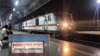 LATE NIGHT ARRIVAL OF KUSHINAGAR EXPRESS AT THANE AT 130 AM INDIAN RAILWAYS CENTRAL RAILWAYS