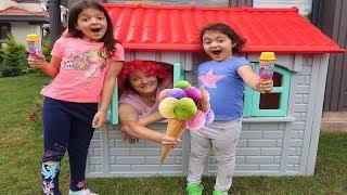 Şakacı Dondurmacı -  Sisters PRETEND PLAY WITH ICE CREAM  Ice cream Pranks