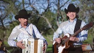 Javier Rios Jr y La Gran Herencia - Poco a Poquito Video Oficial