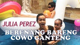 Julia Perez - Berenang Bareng Cowo Ganteng