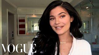 Every Beauty Secret We Learned in 2018 From Kylie Jenner Rihanna Hailey Baldwin and More  Vogue