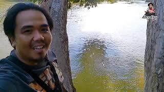 memacing udang di sungai Durian Mentangau