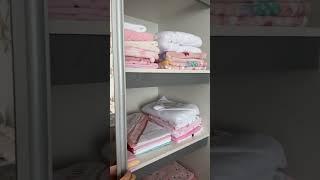 Tour pelo guarda roupa e cômoda da minha bebê - Enxoval de Menina  Debora Freitas