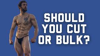 Should I Cut Or Bulk?  A Decision-Making Guide For New & Intermediate Lifters