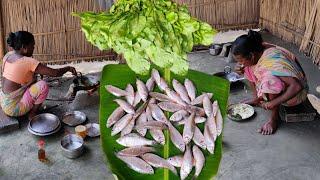 How SANTALI TRIBAL Woman Cooking SMALL FISH Curry Recipe With Fresh SPINACH  Rural Life India