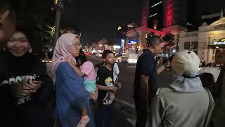 Suasana Malam di Jalan Asia Afrika Alun-Alun Bandung dan Sekitarnya