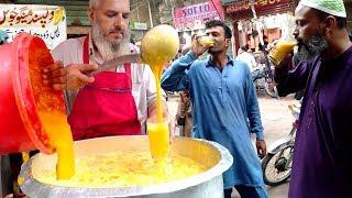 MANGO JUICE  Ice Mango Milk Shake Street Drink Of Karachi Pakistan  Summer Special Drink