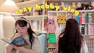 a week of cozy hobbies  reading bookshopping crafts & more