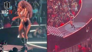 Megan Thee Stallion 2 Steps To Kendricks Not Like Us During Her Los Angeles Concert 