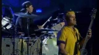 Red Hot Chili Peppers - Snow Hey Oh Live at 2007 Grammys HQ