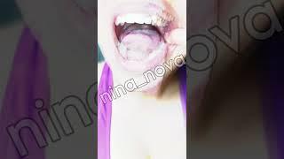 Long tongue venom trend fish hook tongue flicking