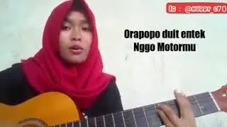 HEBOH  PENYANYI CANTIK DAN BERSUARA MERDU