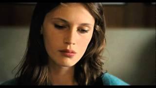 YOUNG & BEAUTIFUL - clip Age