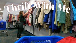 Come Thrift With Me At Goodwill & Find A $1000 Thrift Haul To Resell