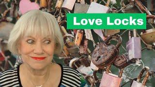 Curacao Locked in Love & Living in Color - Exloring the Rainbow Houses & Love Locks