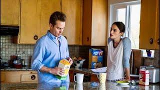 She has an affair with her Friends Father  movie recap - laggies 2014