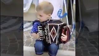Skilled 5 Year Old Italian Accordion Player